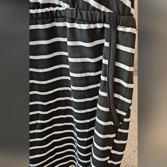 XL Shein Black and White Striped Romper - Picture 3 of 3